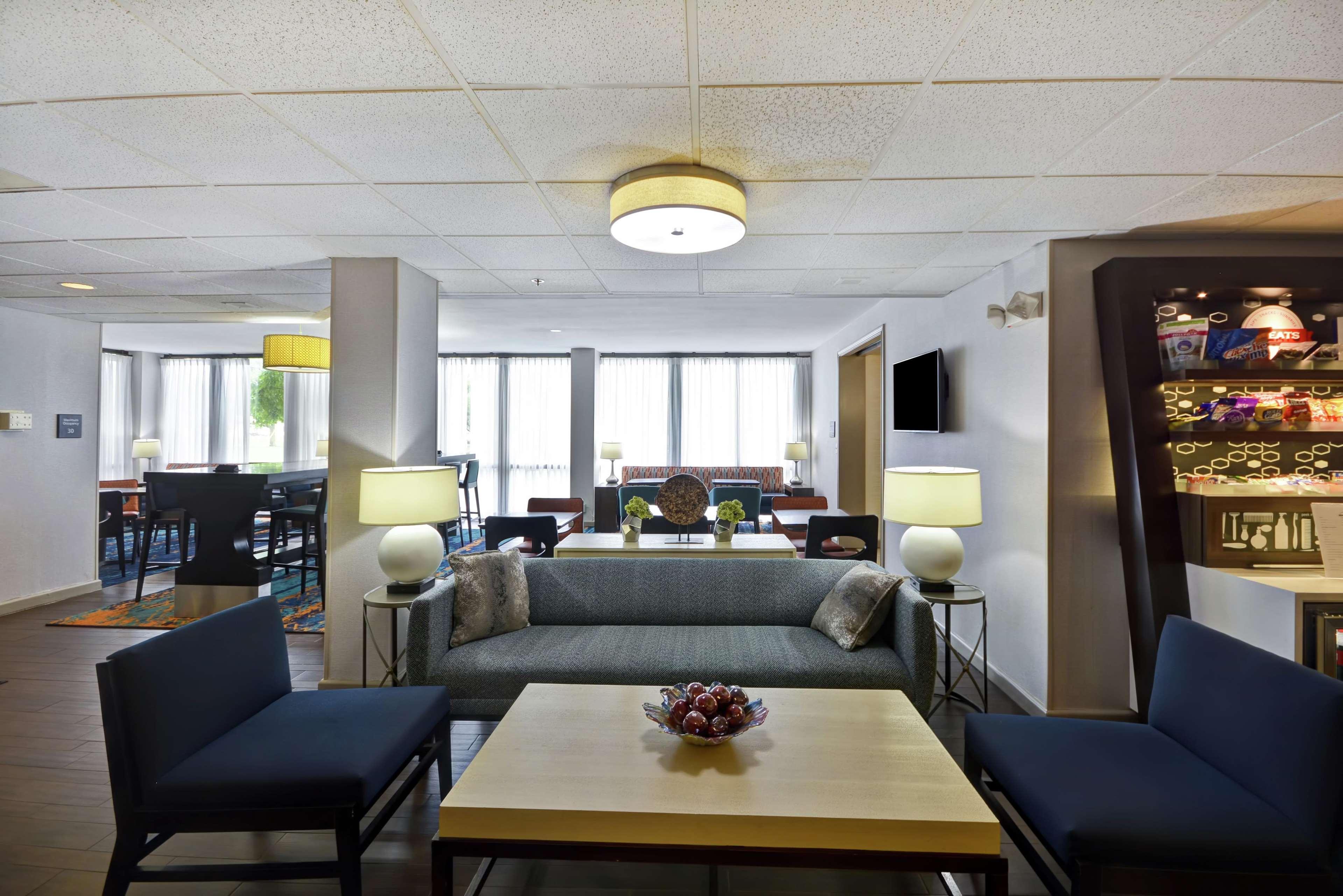 Hampton Inn Detroit Madison Heights South Troy Exterior foto